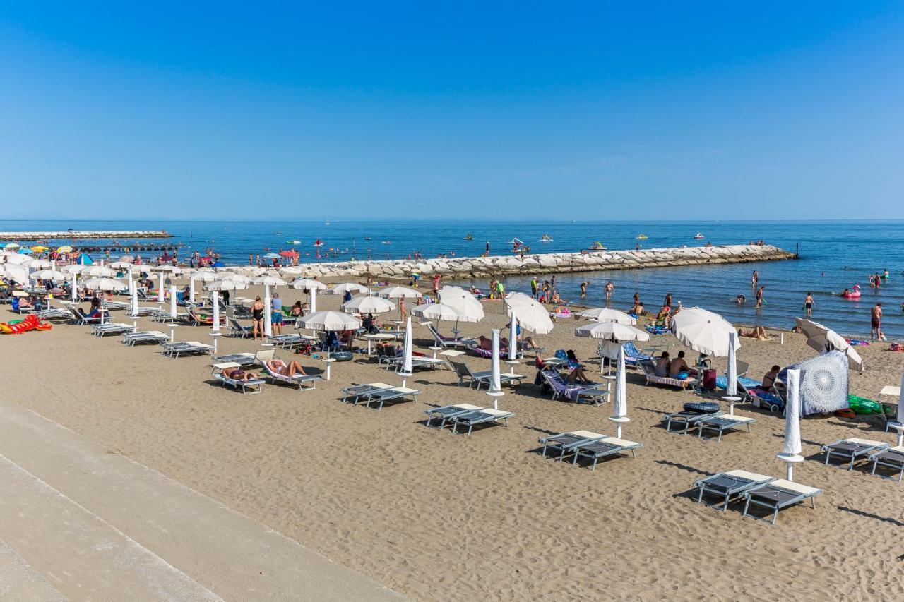 Betulle Lido Altanea Apartman Caorle Kültér fotó