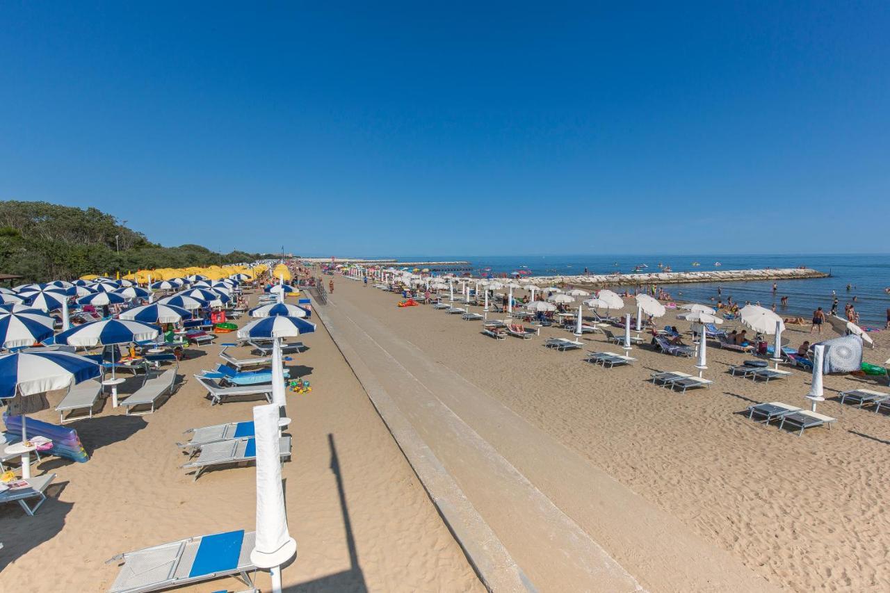 Betulle Lido Altanea Apartman Caorle Kültér fotó